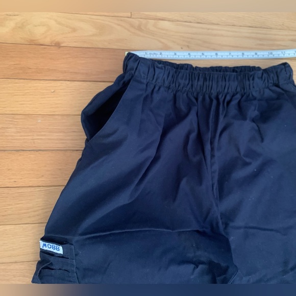 MOBB Uniform Tops & Bottoms Unisex - Picture 12 of 15